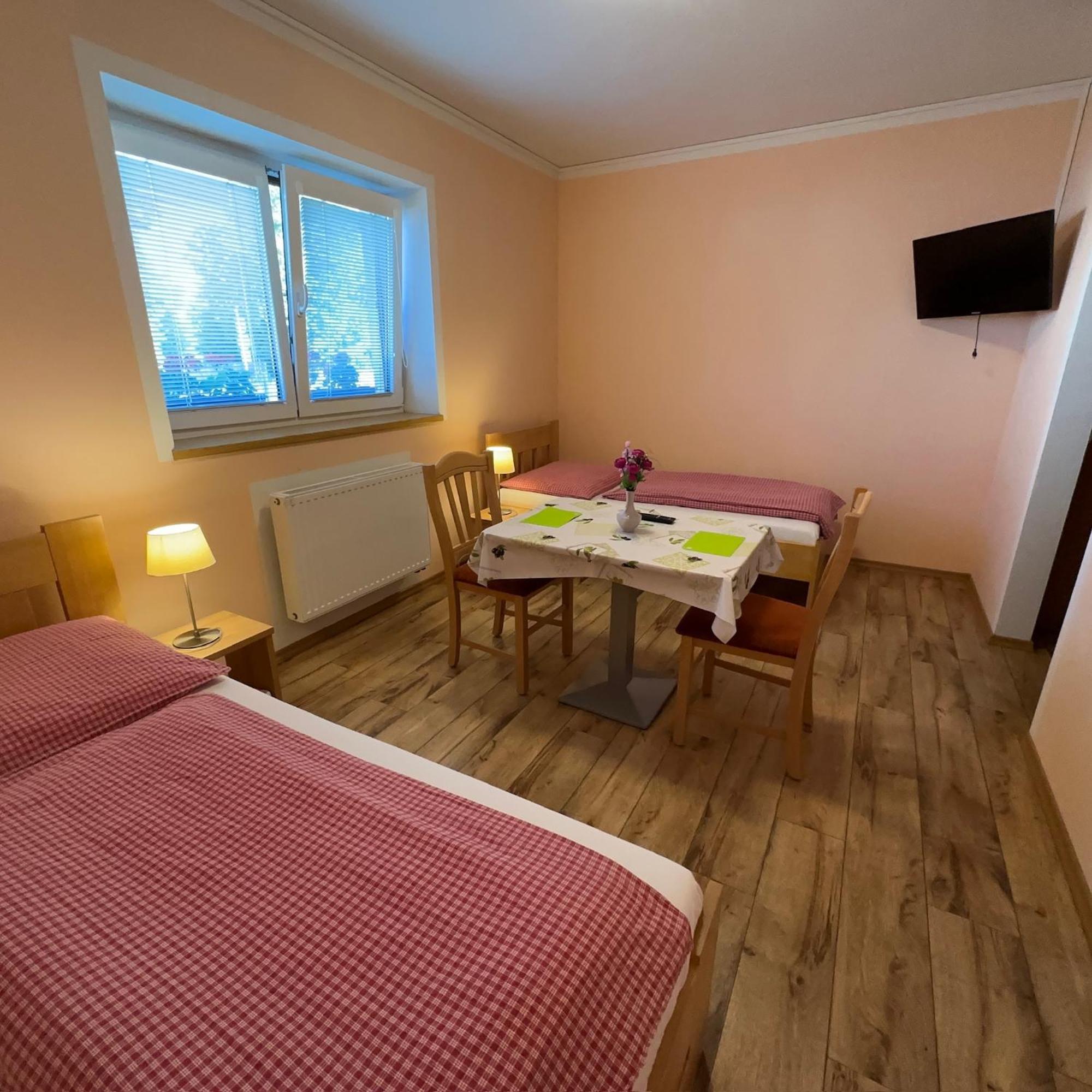 Pension Mijami Dolní Bukovsko Extérieur photo